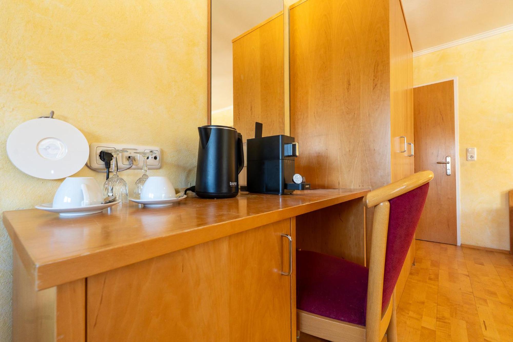Whats-App Self-Check-In - Villa Maria Theresia Bad Goisern Camera foto